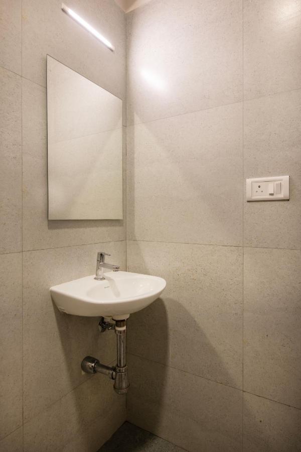 Convastay Prestige- Near Apollo Hospital & Us Consulate Chennai Exterior photo